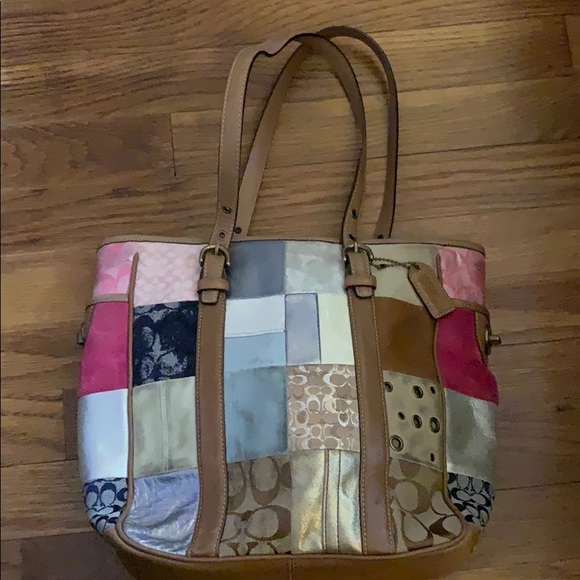 Coach Patchwork Shoulder bag - Picture 1 of 7